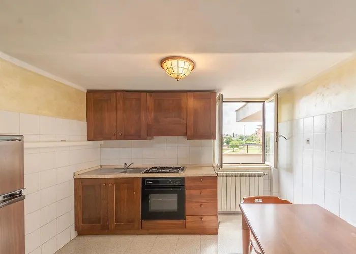 Residenza Anagnina * Roma