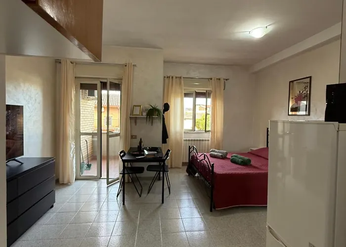 Daire Residenza Anagnina Roma